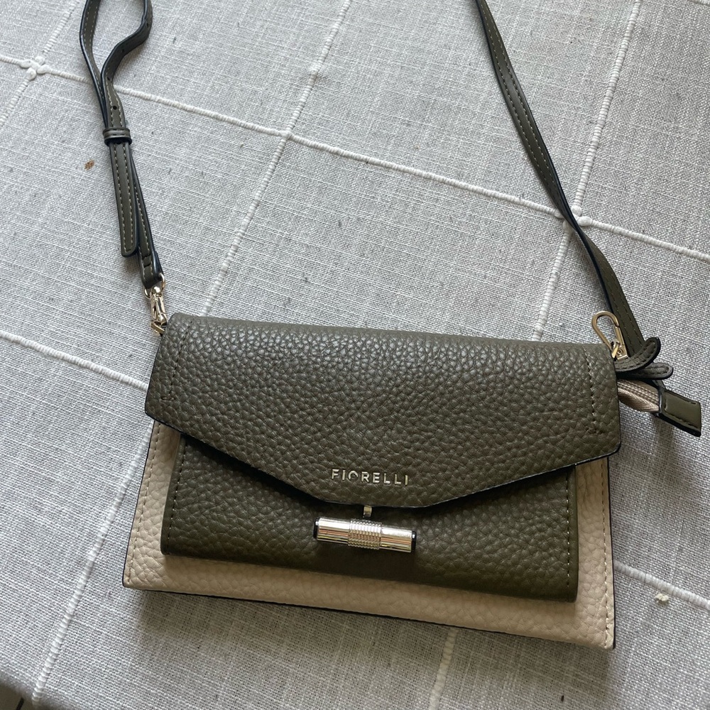 Fiorelli cross body.